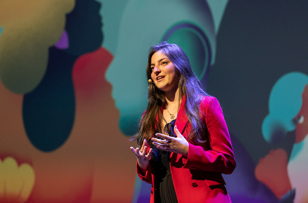 2024 – Julia Cantaragiu – Comment se rendre visible quand on a un syndrome de l&rsquo;imposteur ?
